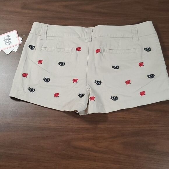 University of Wisconsin UW Badgers Bucky ES College Classic Khaki Shorts Size 11 - Picture 5 of 6
